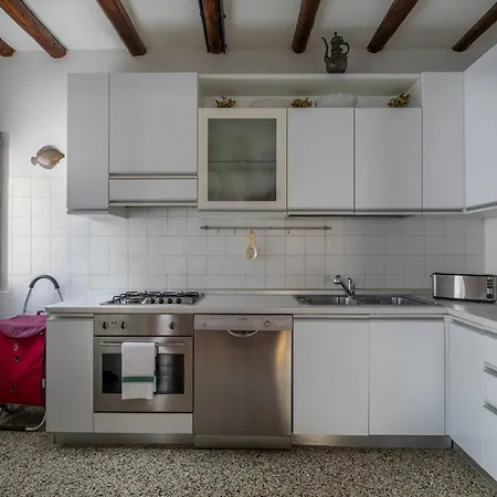 Sant'alvise's - Cannaregio Apartament