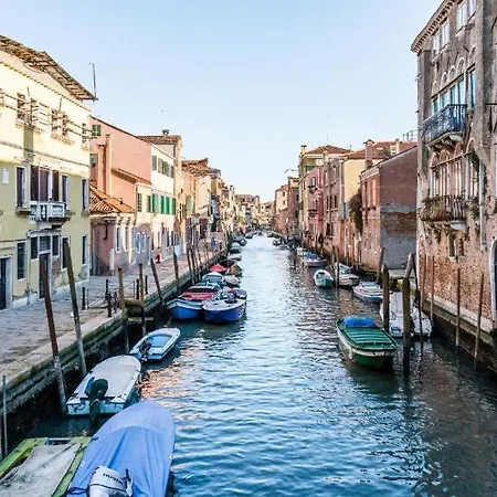 Sant'alvise's - Cannaregio Apartment Venice