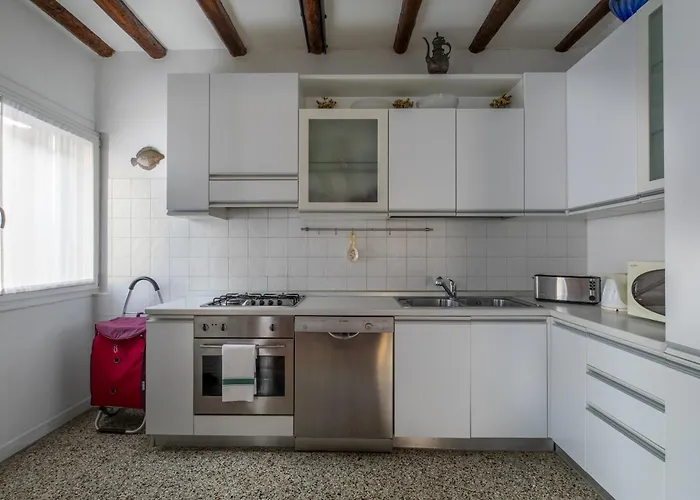 Sant'alvise's - Cannaregio Апартаменты