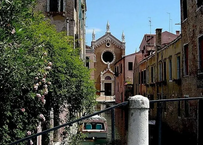Апартаменты Sant'alvise's - Cannaregio